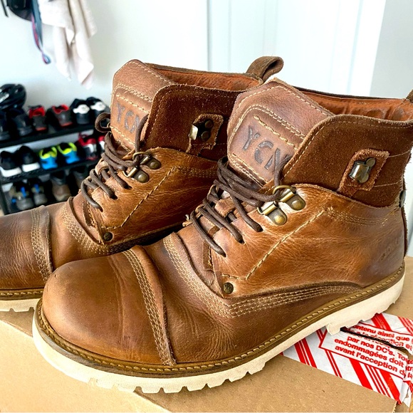 Leather boots - Picture 2 of 6